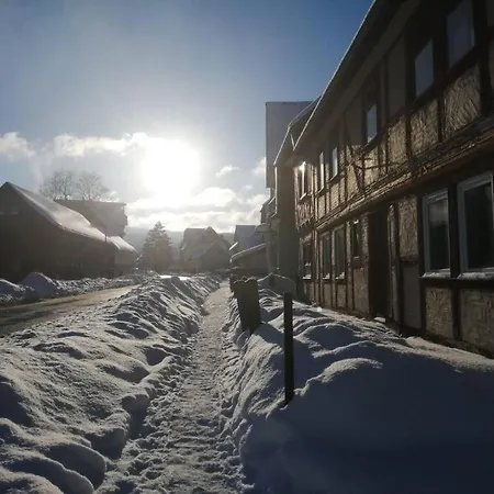 Guenstige, Schoene Im Wanderparadies Вернигероде
